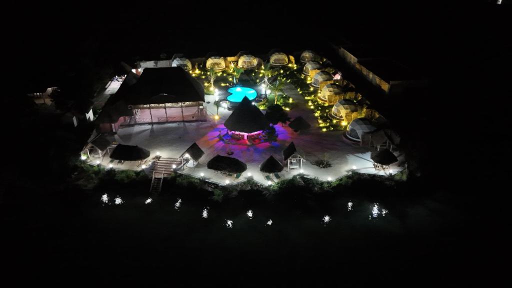 Paradise city photo 2