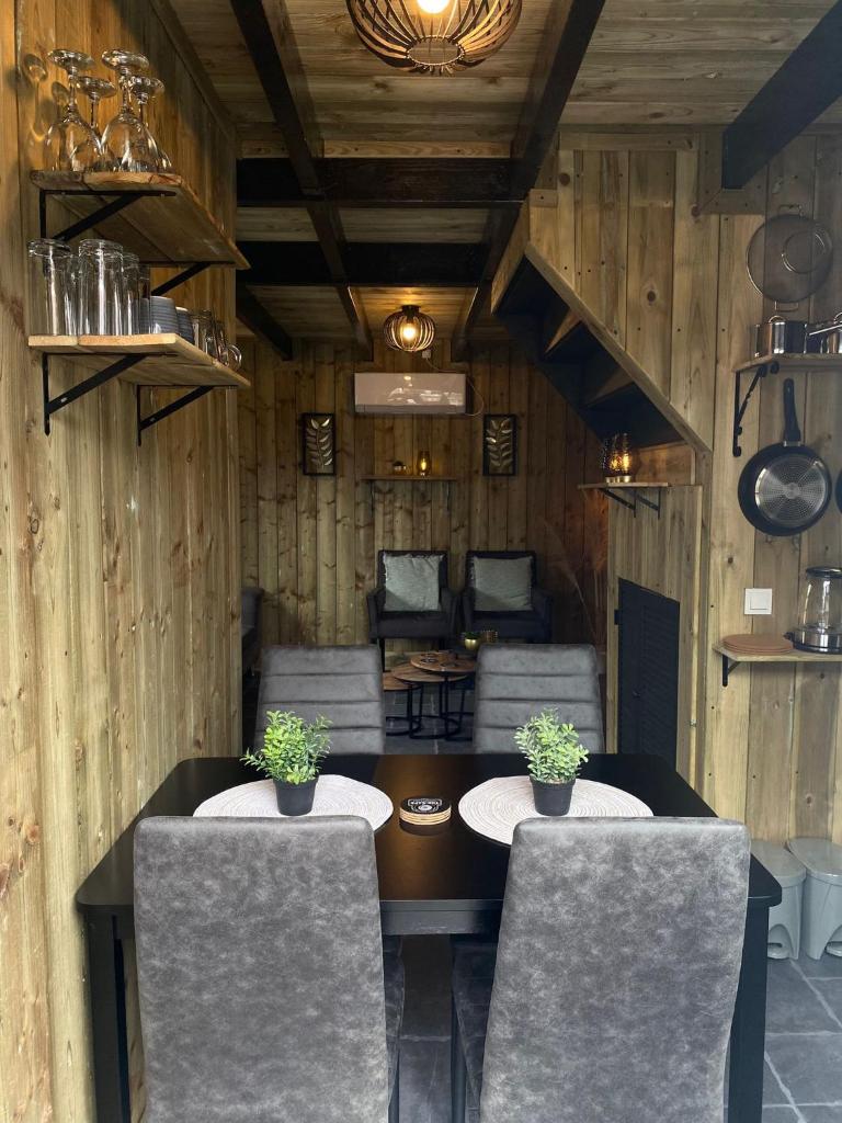 gezellige cottage in zeeland photo 3