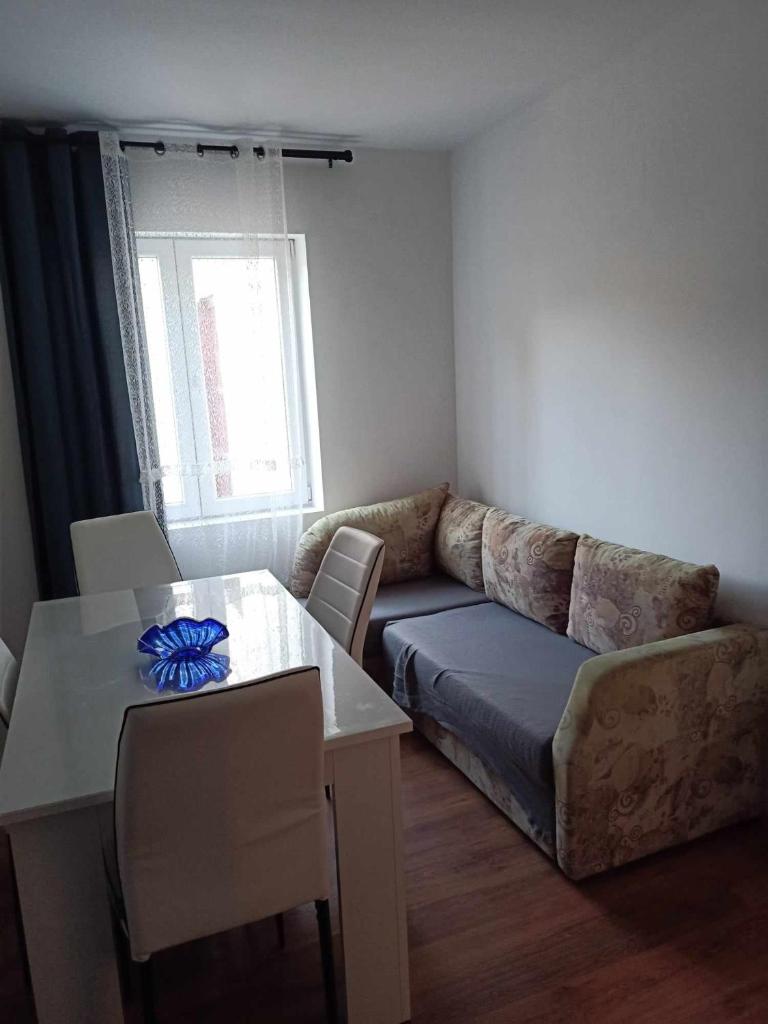 Apartman Ličanka photo 3