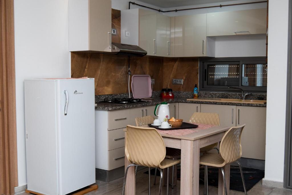 residence mami photo 2