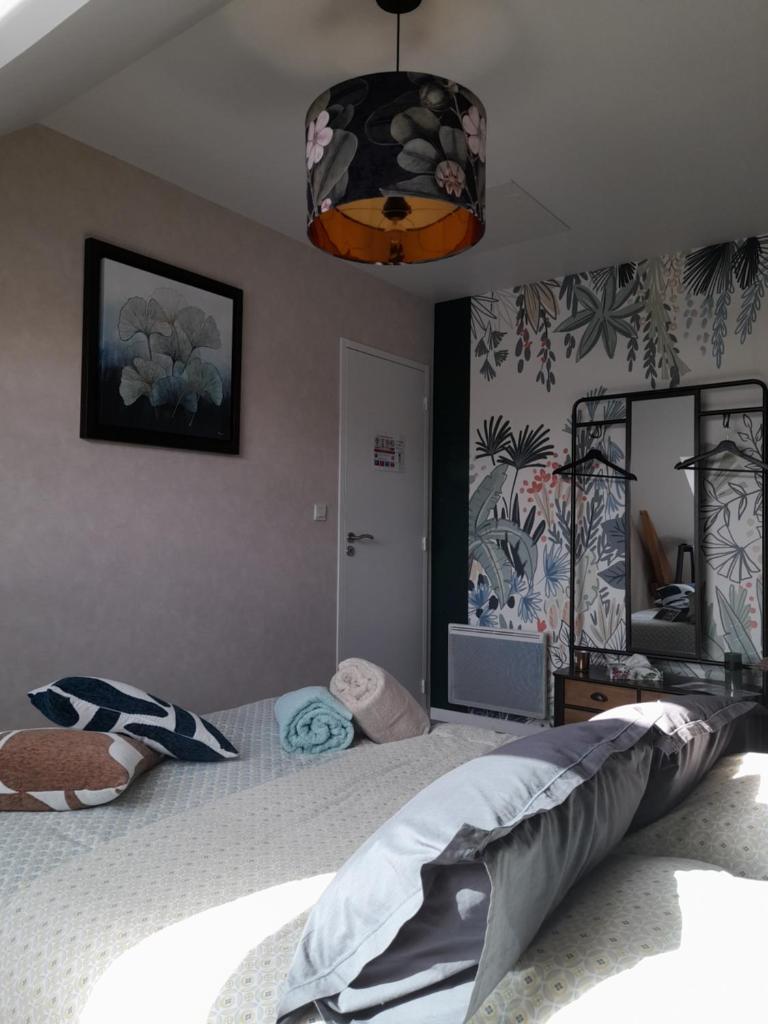 CHAMBRE DANS UN ECRIN DE VERDURE photo 3