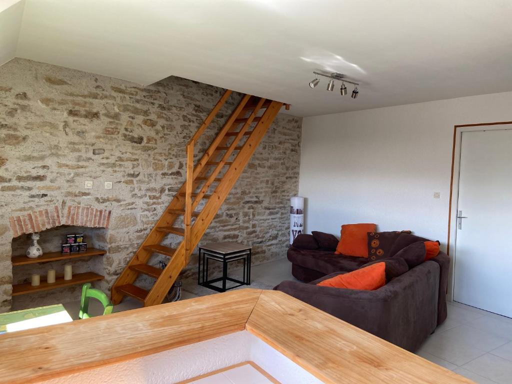 Charmant Appart Duplex 50m2 3 pièces Parking Vannes Centre Gare