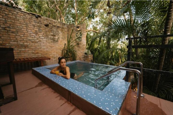 Airport Villa Kamatha -Foreign booking only