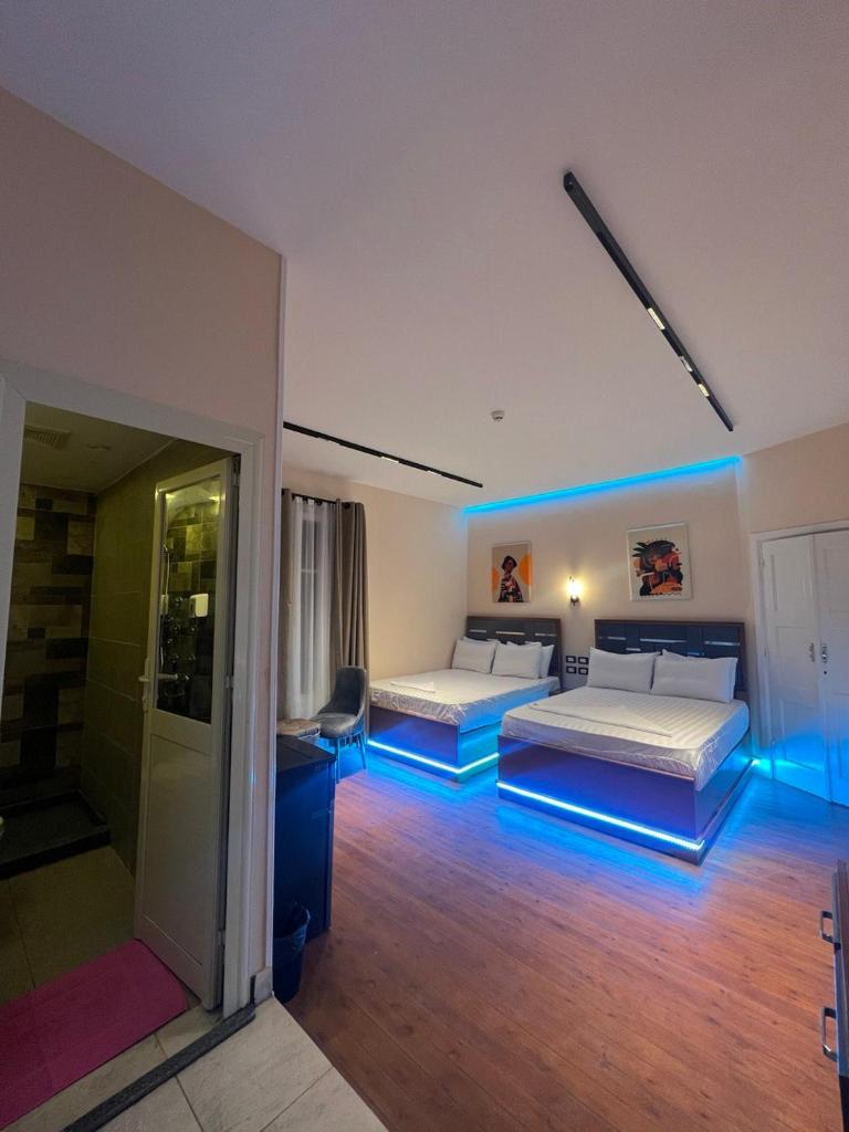 Space Hostel