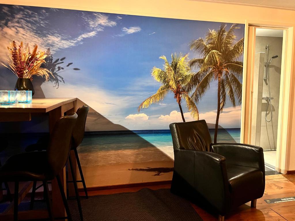 Beach House met badkamer, boxspring & airco photo 3