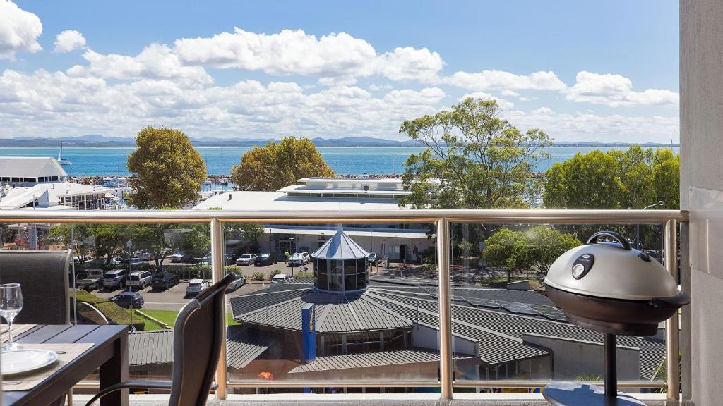 Nelson Bay CBD Apartment No 41 Nelson Towers photo 1