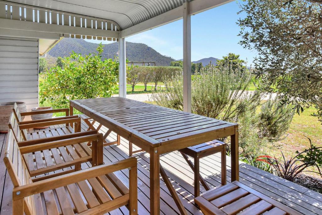 Warriors Rest Cottage at Milbrodale Estate