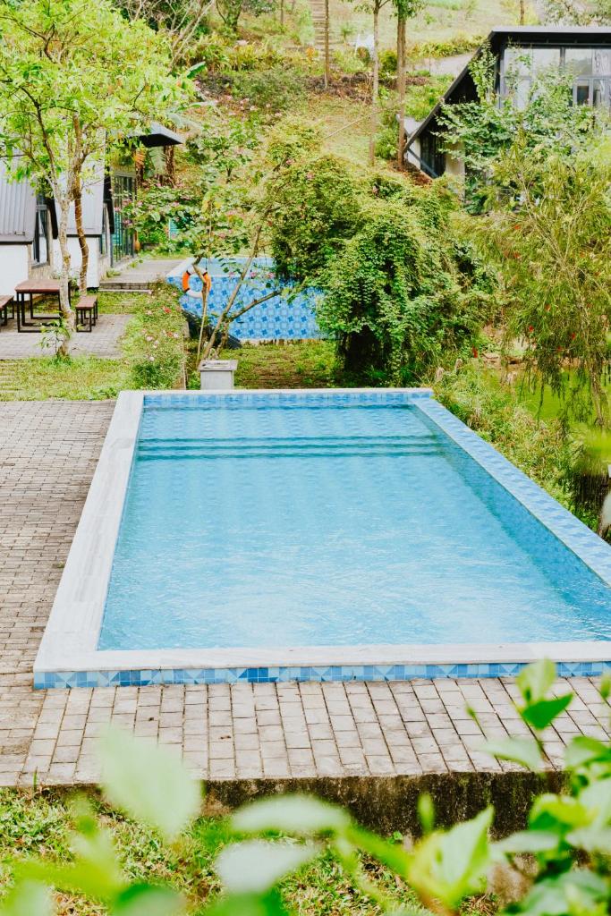 DC Green Villa & Resort Bavi - private pool and Mountain view