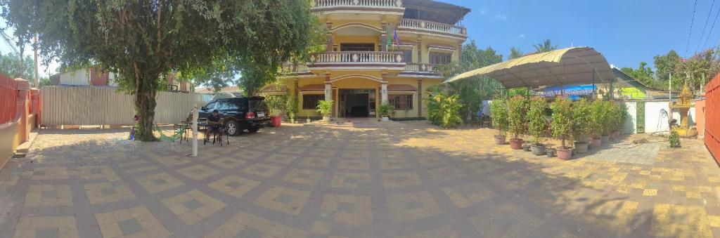 HOTEL BD INTERNATIONAL photo 1