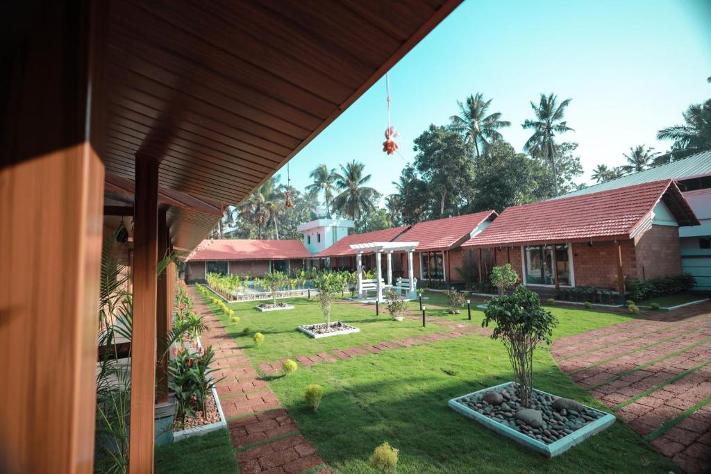 Ocean Breeze Beach Resort photo 2