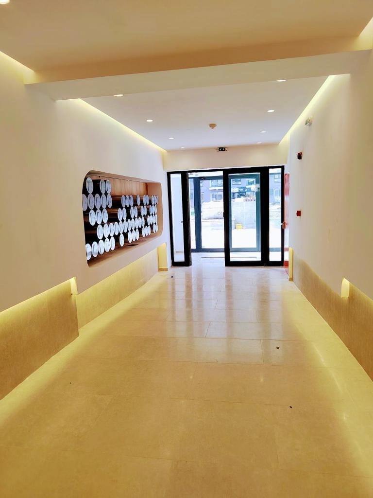 East gate living Nderim photo 3