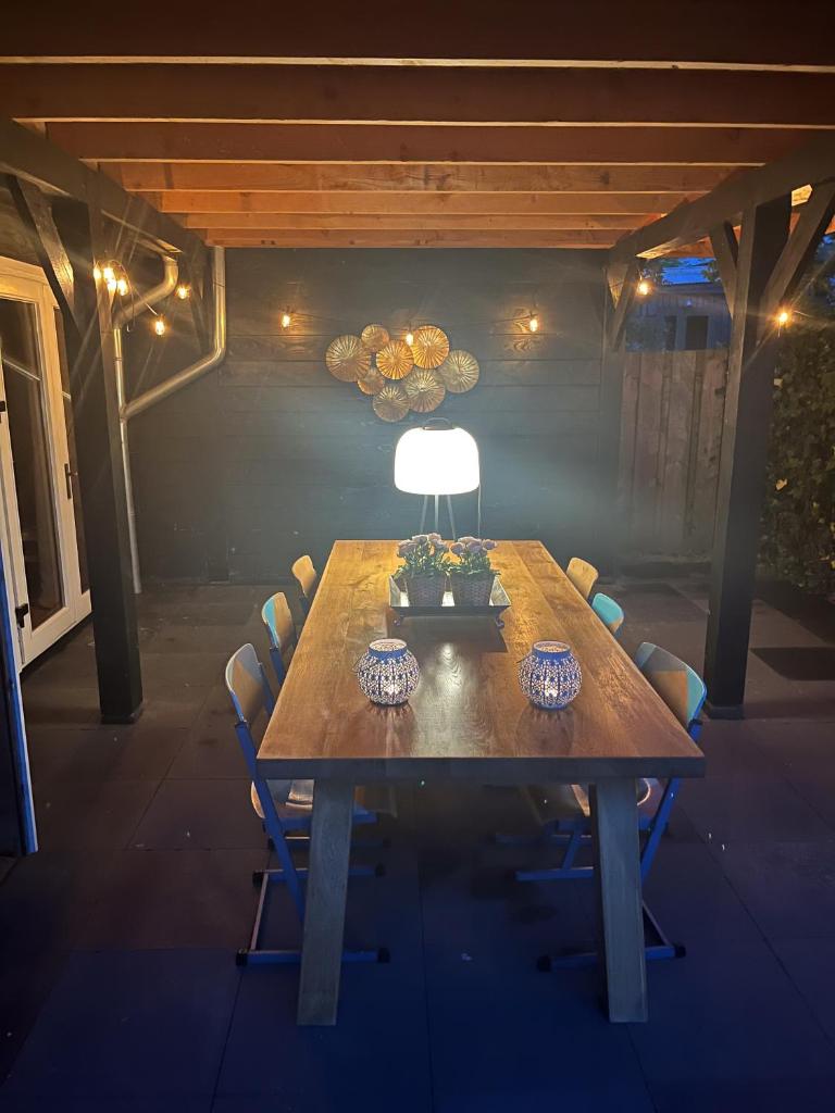 Luxe en ruim chalet met airco bij Leekstermeer photo 2