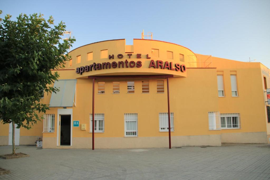 Hotel Apartamentos Aralso Sotillo photo 1