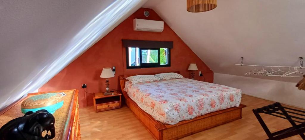 jacuzzi et piscine villa Akiba photo 3