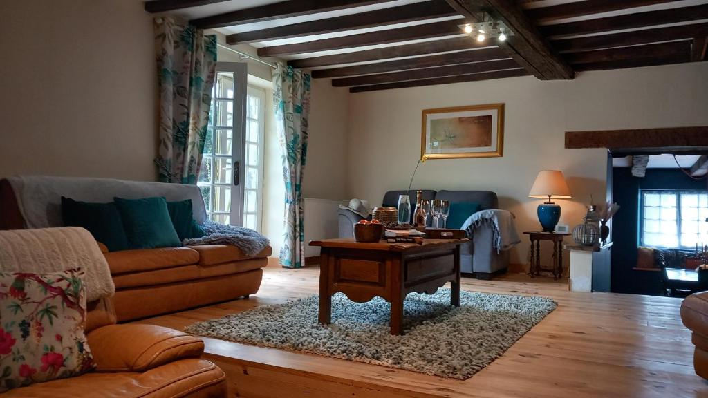 French Farmhouse Retreat - Chant Oiseau photo 3