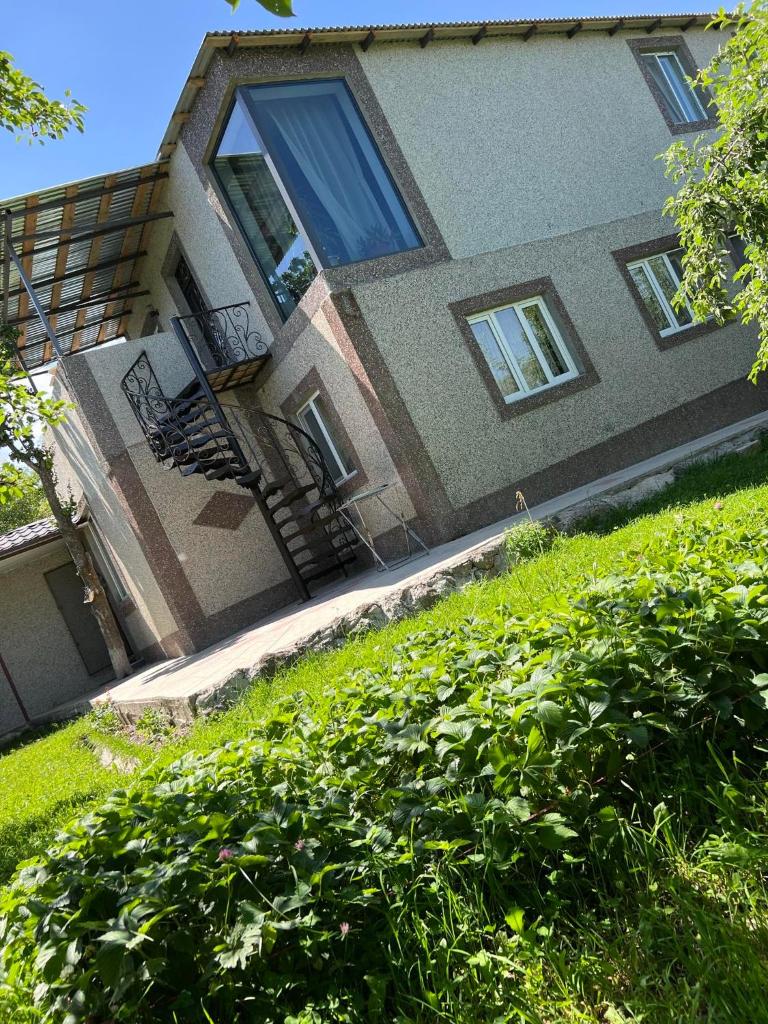 Vacation home with entire place in Aparan photo 4