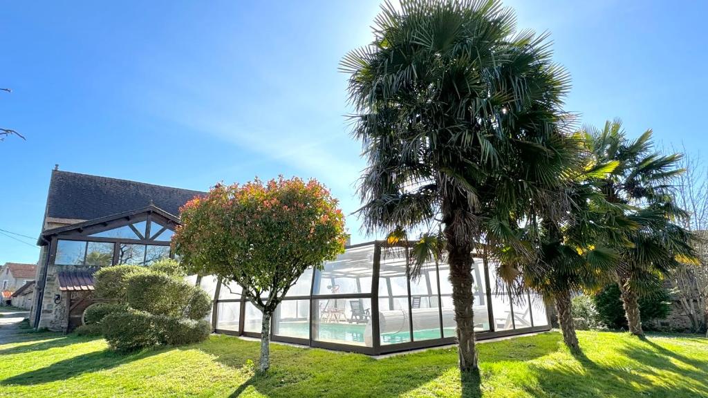 Gîte du boulanger au pays de padirac piscine couverte chauffée