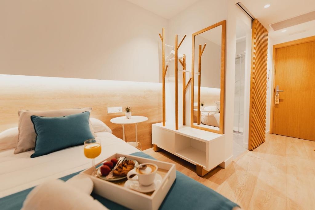 HOTEL LOTUS photo 2