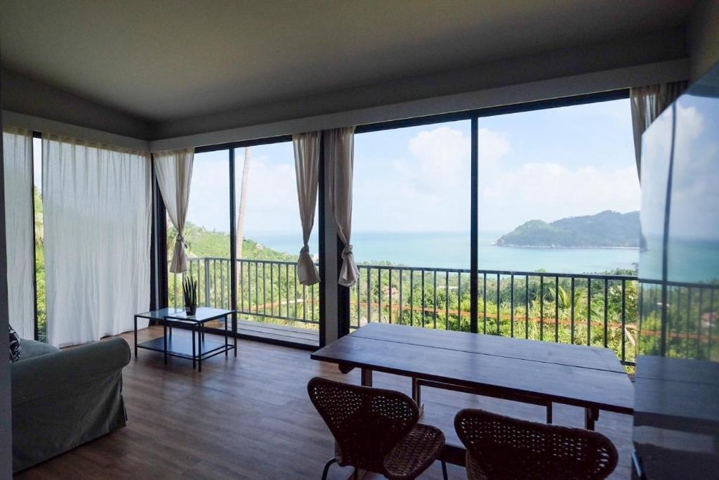 Ozone Hill Panoramic Residence @ Tong Nai Pan Beach photo 4