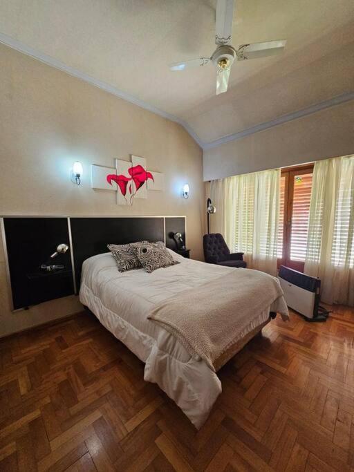Casa G photo 1