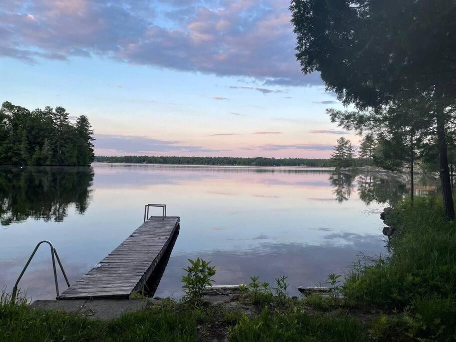 Gorgeous Muskokan Cottage on Six Mile Lake
