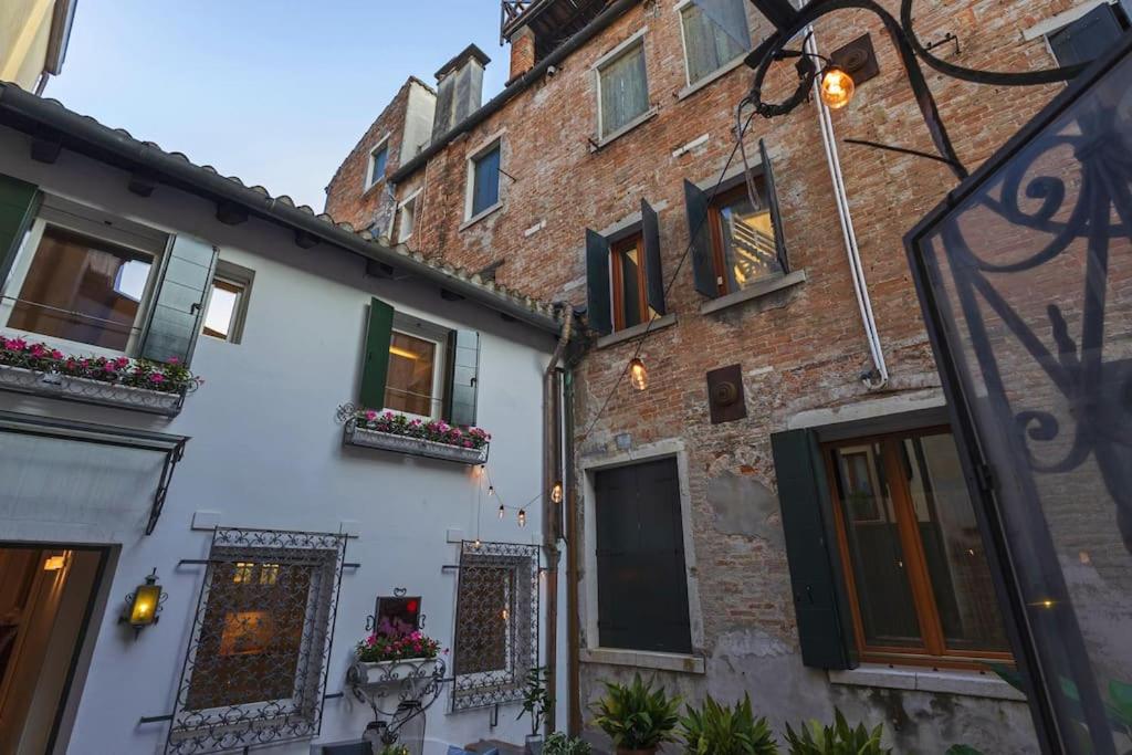 La Casa Piu Centrale A Venezia, Con Corte Privata
