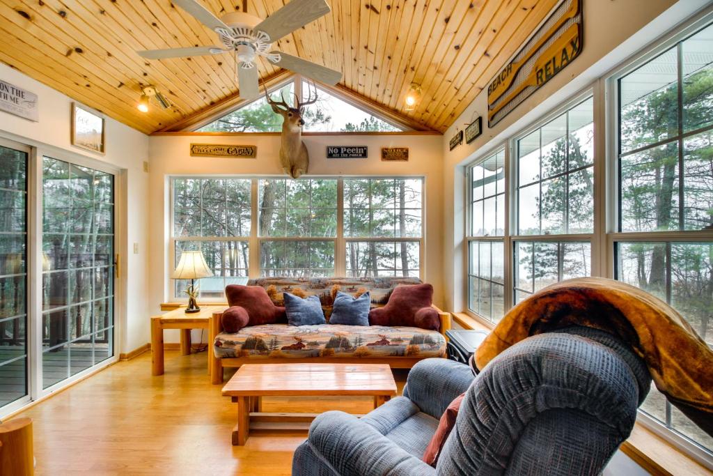 Lakefront Minnesota Home with Deck, Dock and Fire Pit photo 3