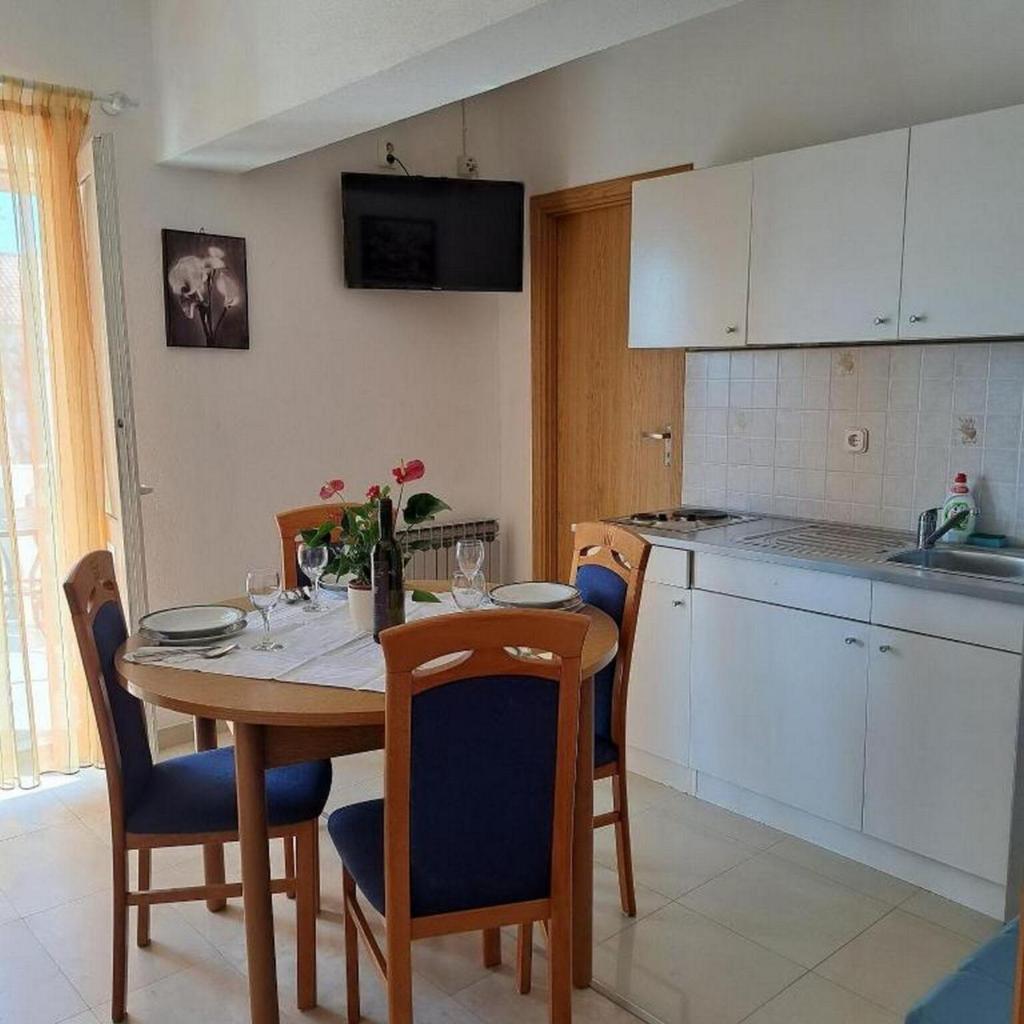 Apartments Vrsi Bay photo 4