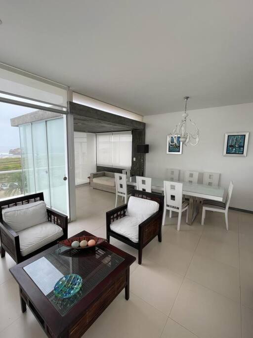 Casa de Playa en Cerro Azul photo 3