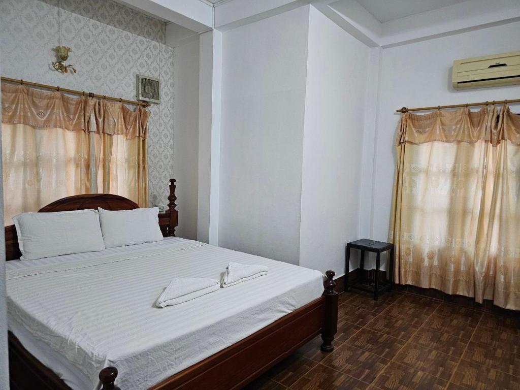 Maylayguesthouse1 photo 3