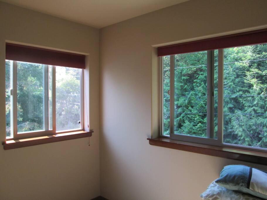 Beachfront Sunroom Facin Protection Is@ Diamond Pt photo 2