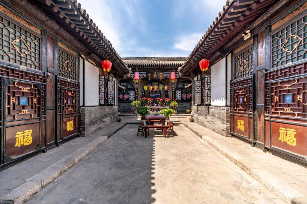Pingyao Ji Family Courtyard Inn photo 1