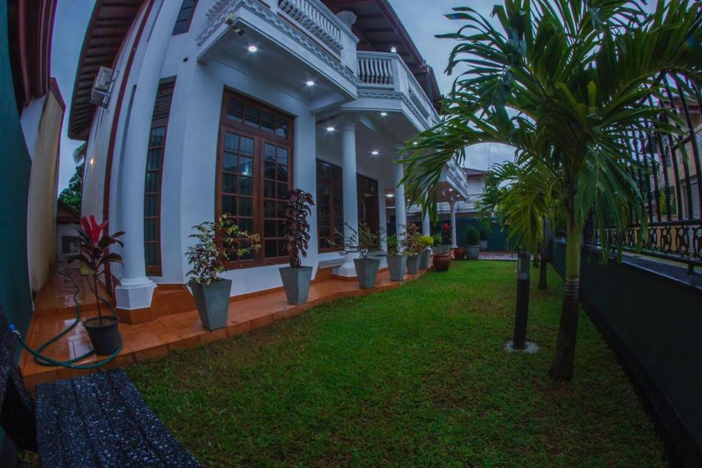 Sheni homes photo 2