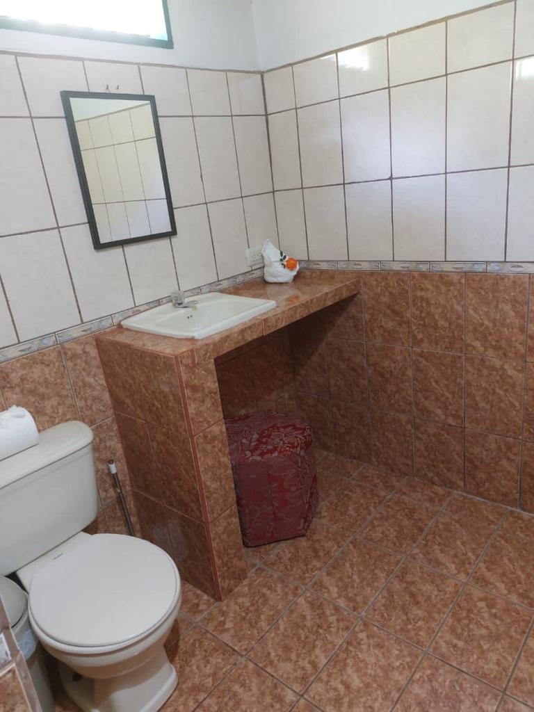 Los Lagos Lodge photo 2