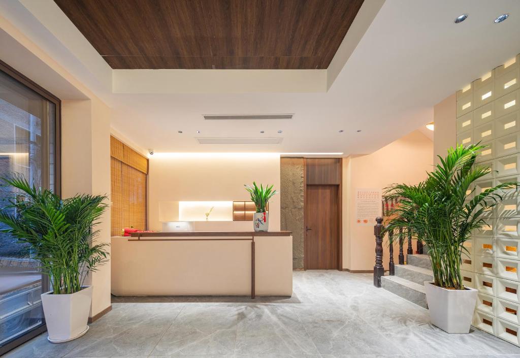 Lingxi Riverview Boutique Homestay - Phoenix Ancient Town photo 2