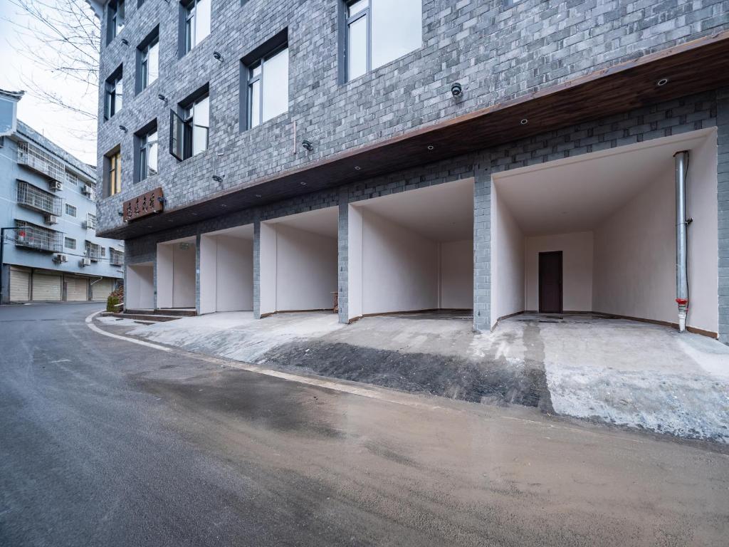 Lingxi Riverview Boutique Homestay - Phoenix Ancient Town photo 3