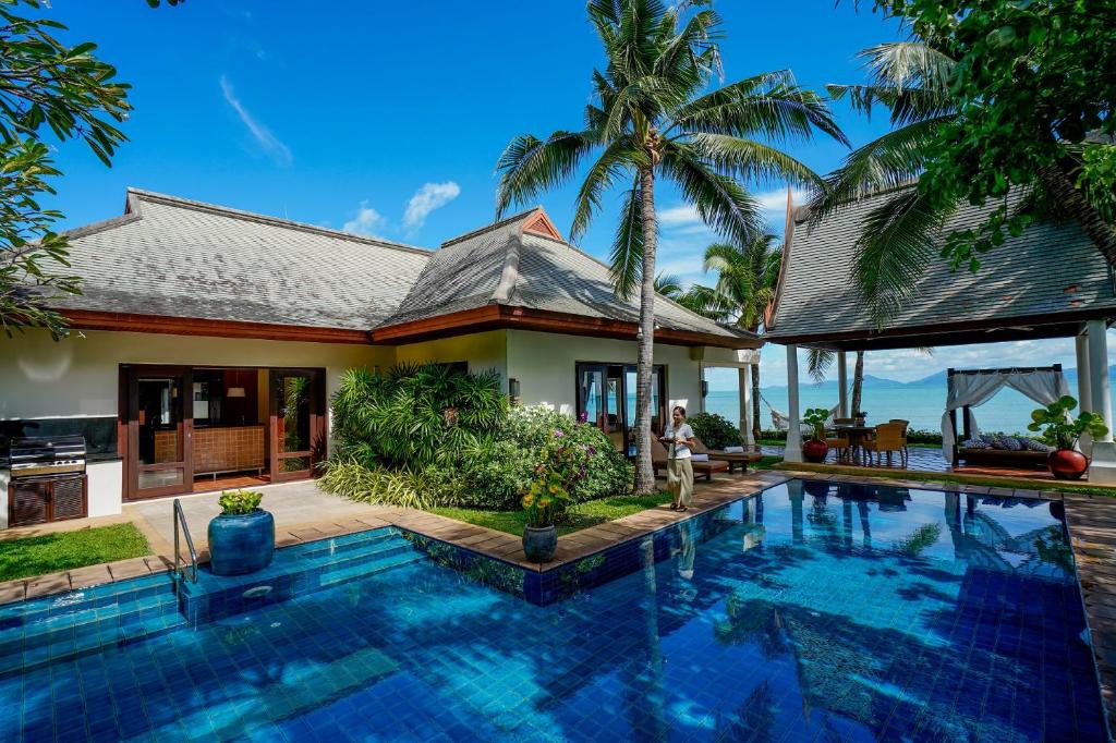 Miskawaan Luxury Beachfront Villas photo 2
