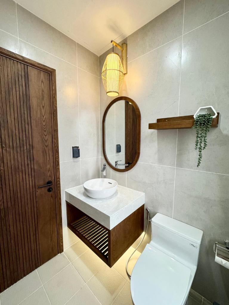 Ngan Ha Apartment