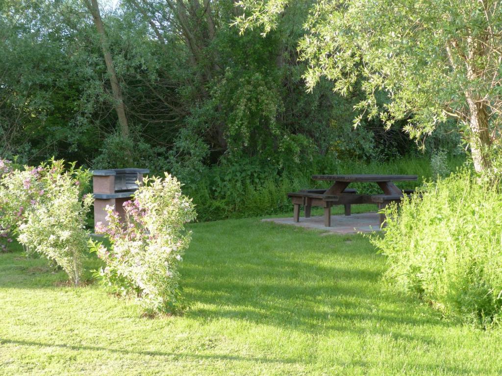 Reetdachhaus Eibe 2, Kaminofen, Sauna, 8 Personen, W-Lan photo 4