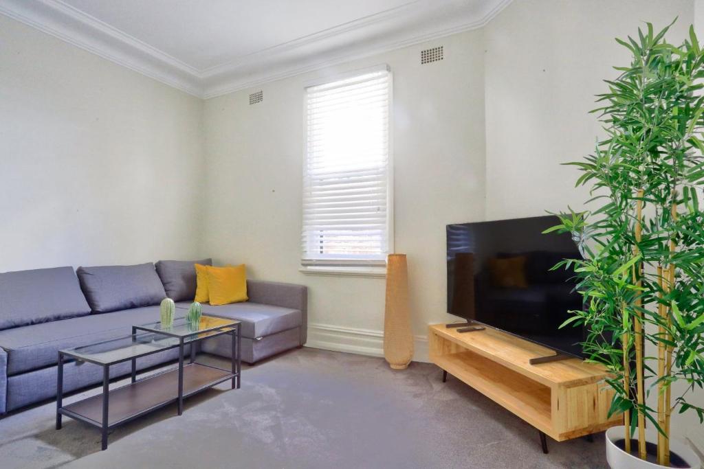 Unique 2 Bedroom Darling Harbour Glebe 2 E-Bikes Included photo 1