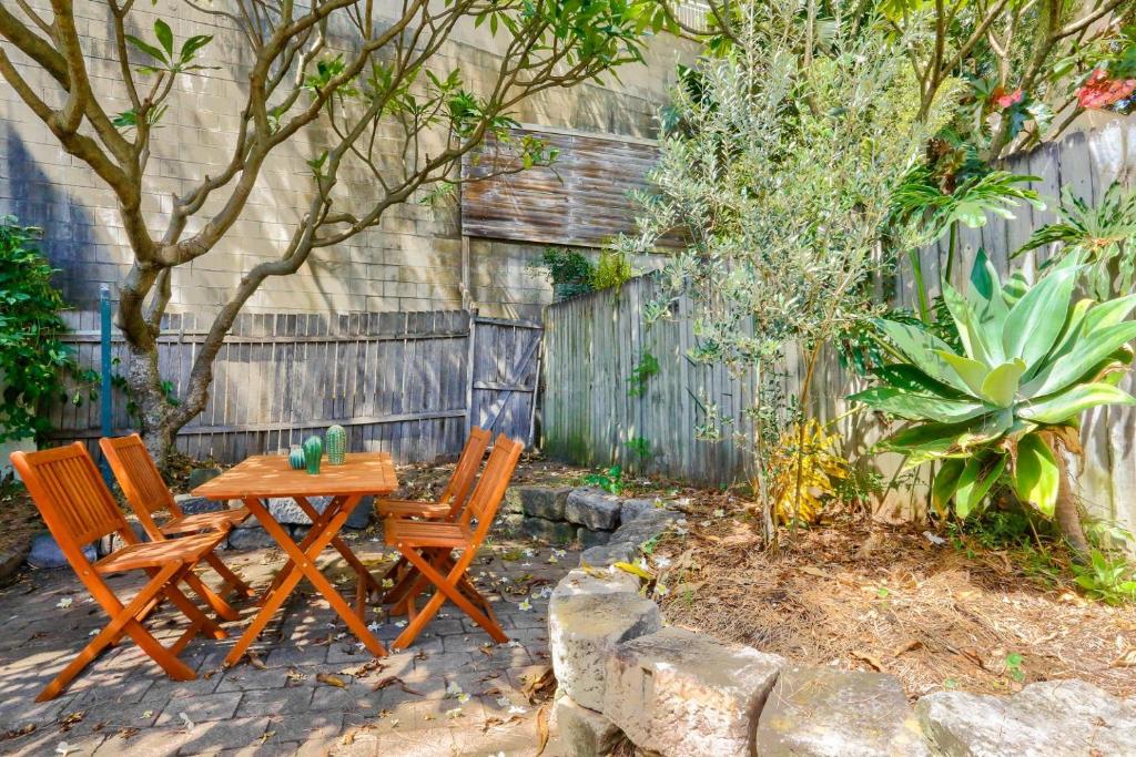 Unique 2 Bedroom Darling Harbour Glebe 2 E-Bikes Included photo 3