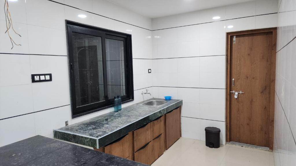 Amrutiya Apartment photo 4