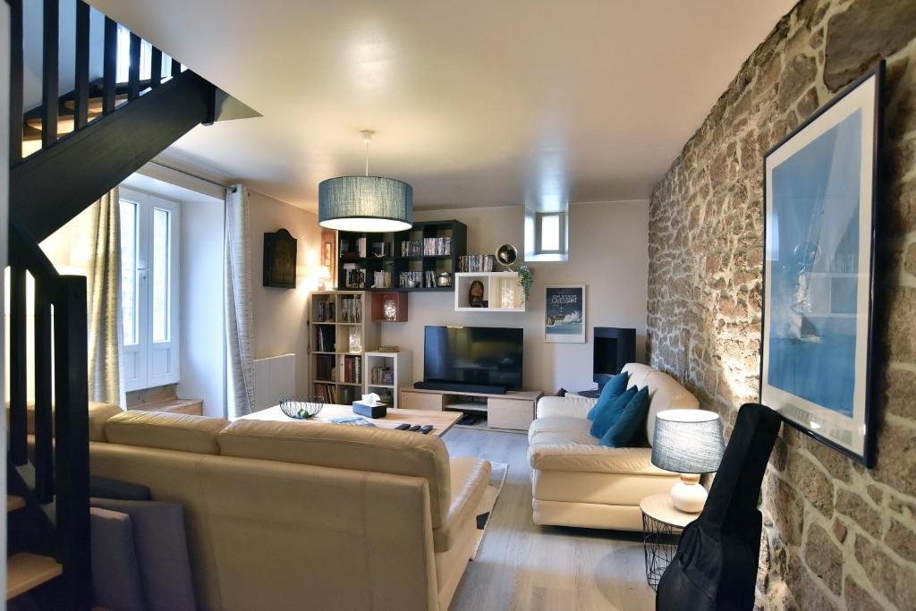Villa Mi-Syl- Jolie maison en pierre à Quévert photo 2