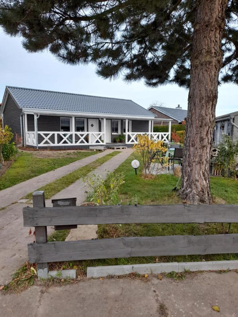 Bungalow "Sonnenschein" photo 2