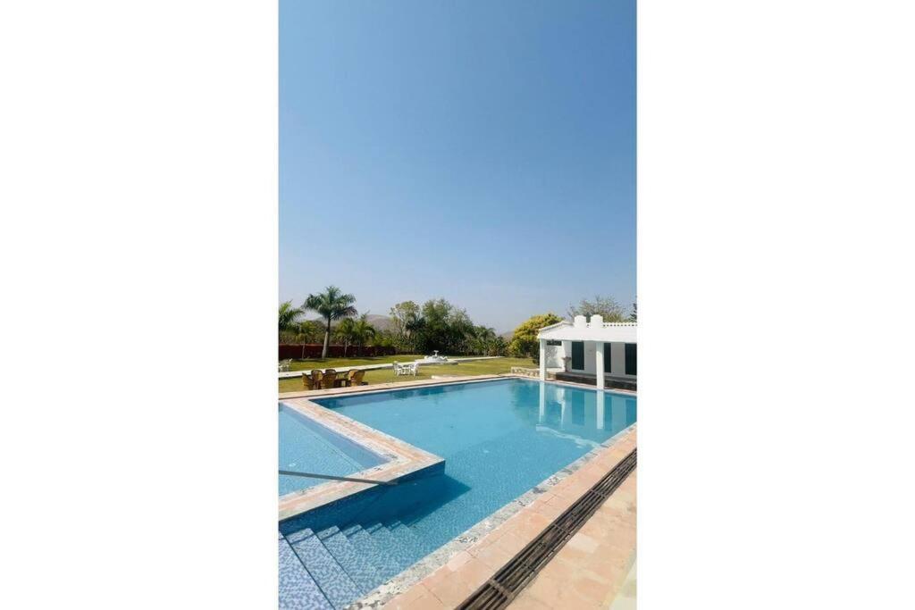 Raj Retreat Villa photo 1