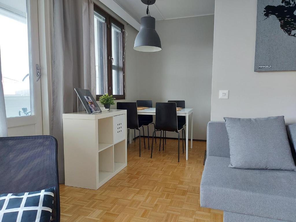 Northern Haven -Studio Apartment, Self Check In, Free WiFi, Parking- - Tap to explore photos