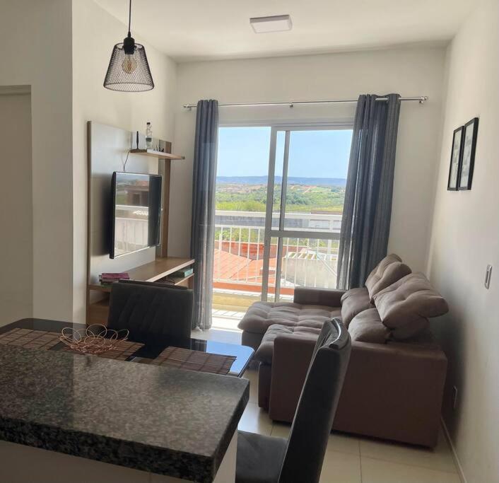 Apartamento Confortável. Auxílio/dicas na cidade. photo 3