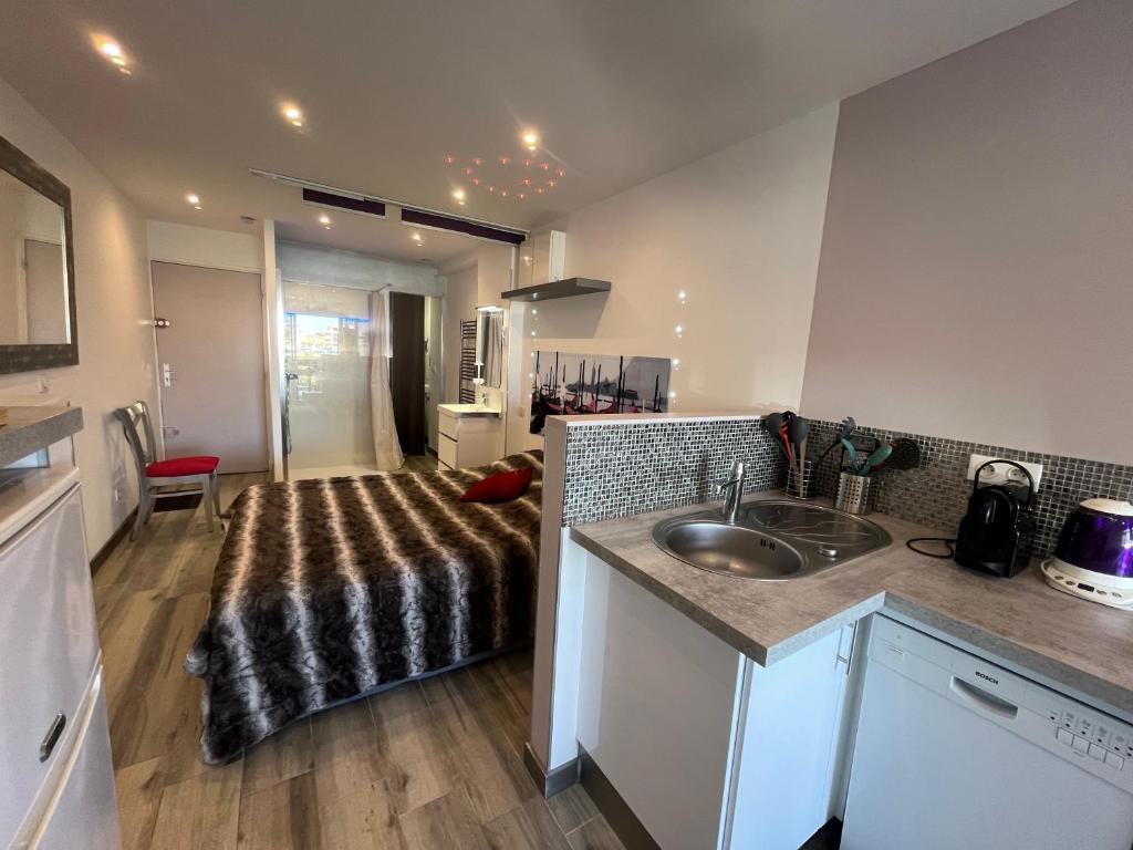 Residence PORT NATURE by 8-HOMES vue Port photo 2