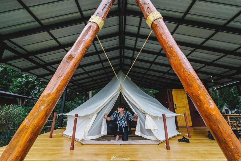 244 Mountain Camp photo 3