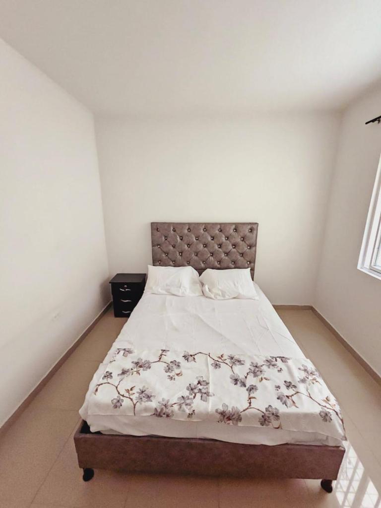 comodo apartamento central photo 4